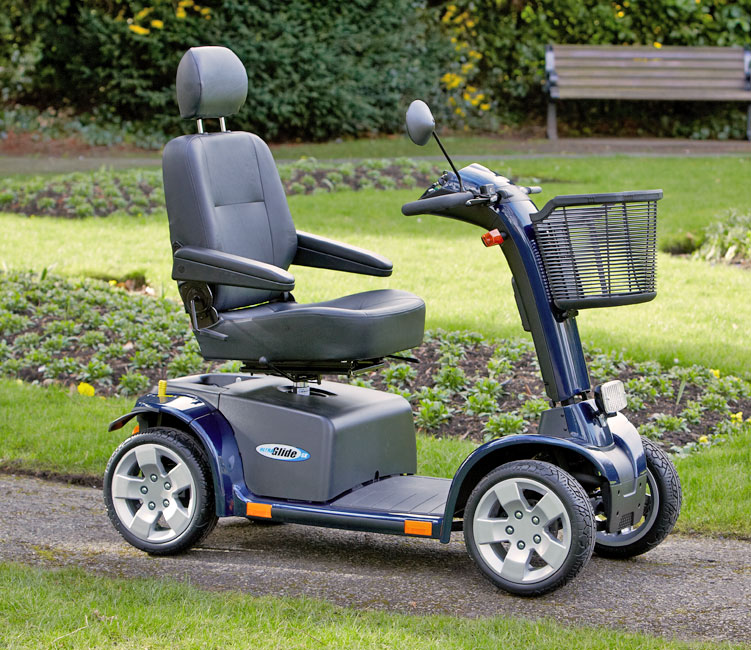 Mobility-Scooter-Vs.-Power-Wheelchair---Which-One-Is-...