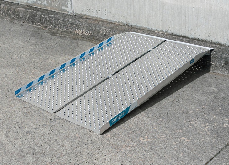 Ramptec 6 Foot Aluminium Wheelchair / Scooter Ramp Portable - Punch Plate